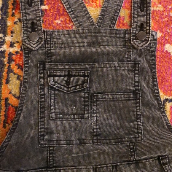 Free People Through the Woods Distressed Corduroy Overalls - Size 26 - Picture 12 of 13